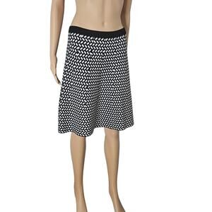 Knit Spense Knee Length Casual Flared Skirt Black White Abstract Print Size Med